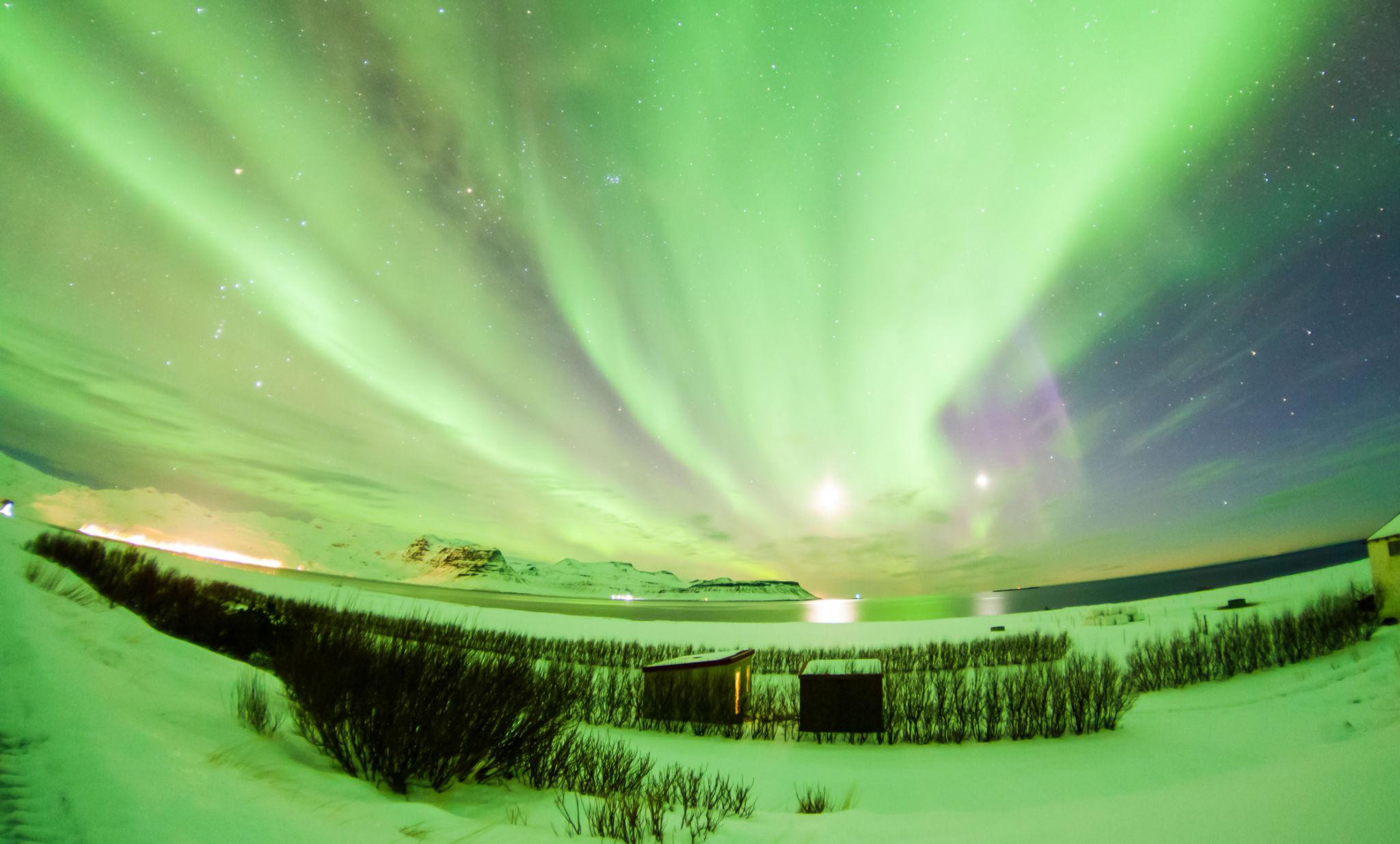 NORTHERN LIGHTS entre Amigos